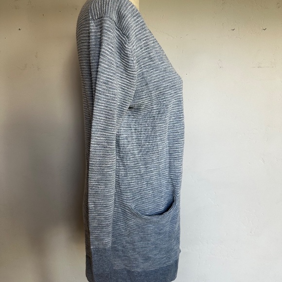 Madewell blue and white ribbed lightweight Cardigan with pockets - Picture 2 of 7